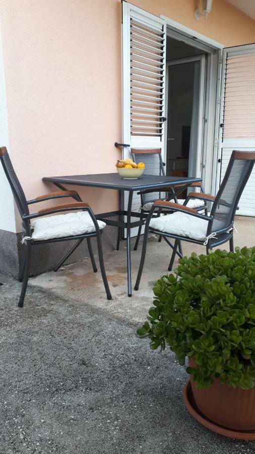 Apartman Stulic Makarska Exterior foto